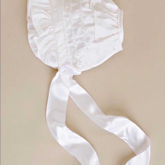 NWT heirloom quality Silk Dupioni Christening Gown & bonnet from One Small Child - Picture 5 of 9